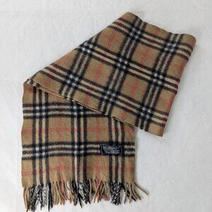 Burberry's Unisex Winter Scarf Beige – Used – Soft Cashmere – Designer Fashion.